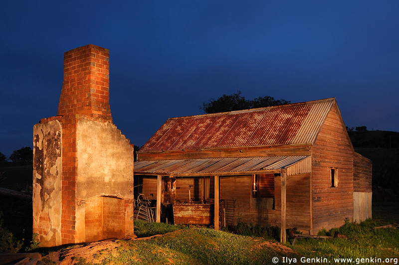 australia stock photography | Abandoned Farmhouse, Binalong, NSW, Australia, Image ID AUNS0004