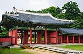 korea stock photography | Gates at Changdeokgung Palace in Seoul, South Korea, Jongno-gu, Seoul, South Korea, Image ID KR-SEOUL-CHANGDEOKGUNG-0007. 