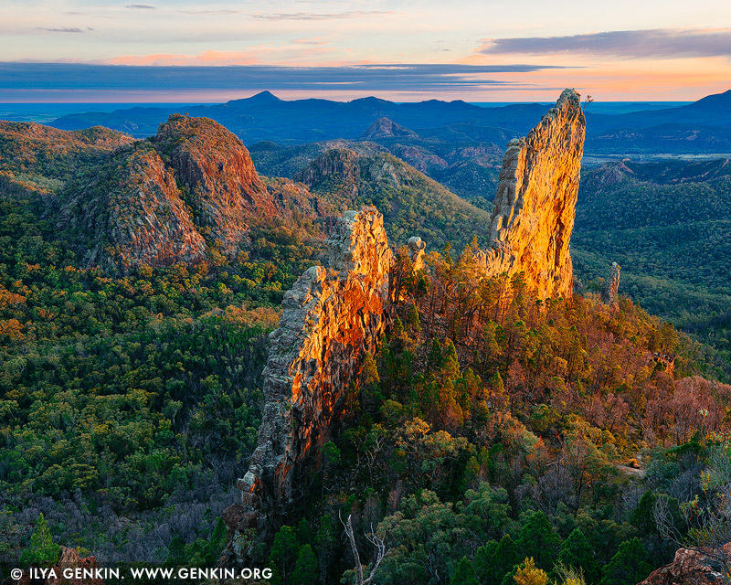 landscapes stock photography | The Breadknife and Warrumbungles at Sunrise, Warrumbungle National Park, New South Wales (NSW), Australia, Image ID AU-WARRUMBUNGLES-0004