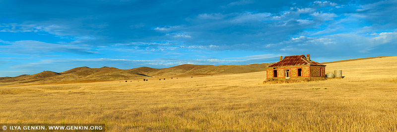 landscapes stock photography | Abandoned Farmhouse (The Burra Homestead), Burra, South Australia (SA), Australia, Image ID AU-BURRA-ABANDONED-FARMHOUSE-0001