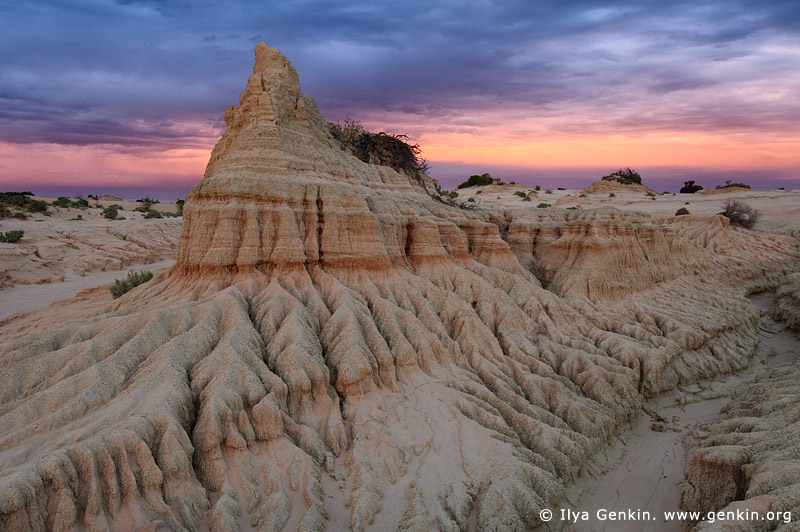 landscapes stock photography | Sunset at The Walls of China, Mungo National Park, NSW, Australia, Image ID AU-MUNGO-0022