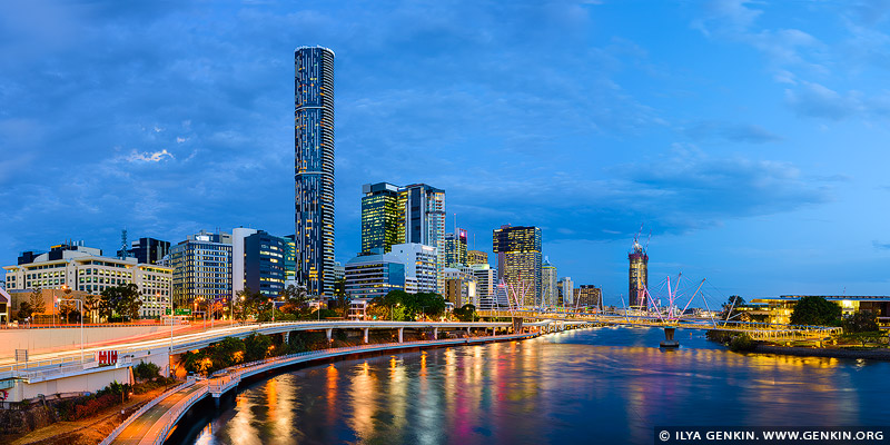Brisbane City and Kurilpa Bridge after Sunset, Brisbane, QLD, Australia