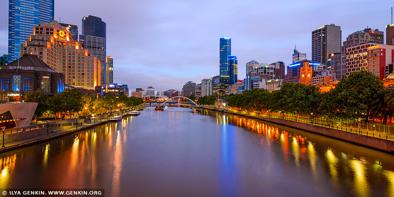 Melbourne, South Bank and Yarra River before Sunrise, Melbourne, Victoria, Australia
