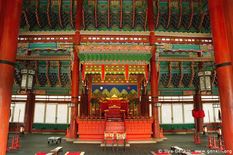 The Throne at Geunjeongjeon Hall at Gyeongbokgung Palace in Seoul, South Korea Image | Fine Art Landscape Photography | Ilya Genkin