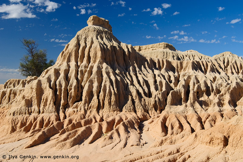 landscapes stock photography | The Walls of China (Lunette), Mungo National Park, NSW, Australia, Image ID AU-MUNGO-0010